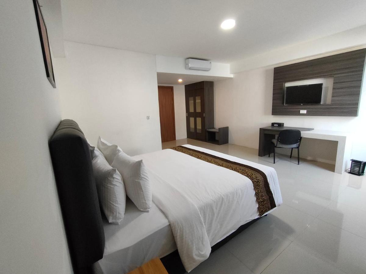 Golden Ganesha Hotel Yogyakarta By Ecommerceloka Gondowulung Exterior photo
