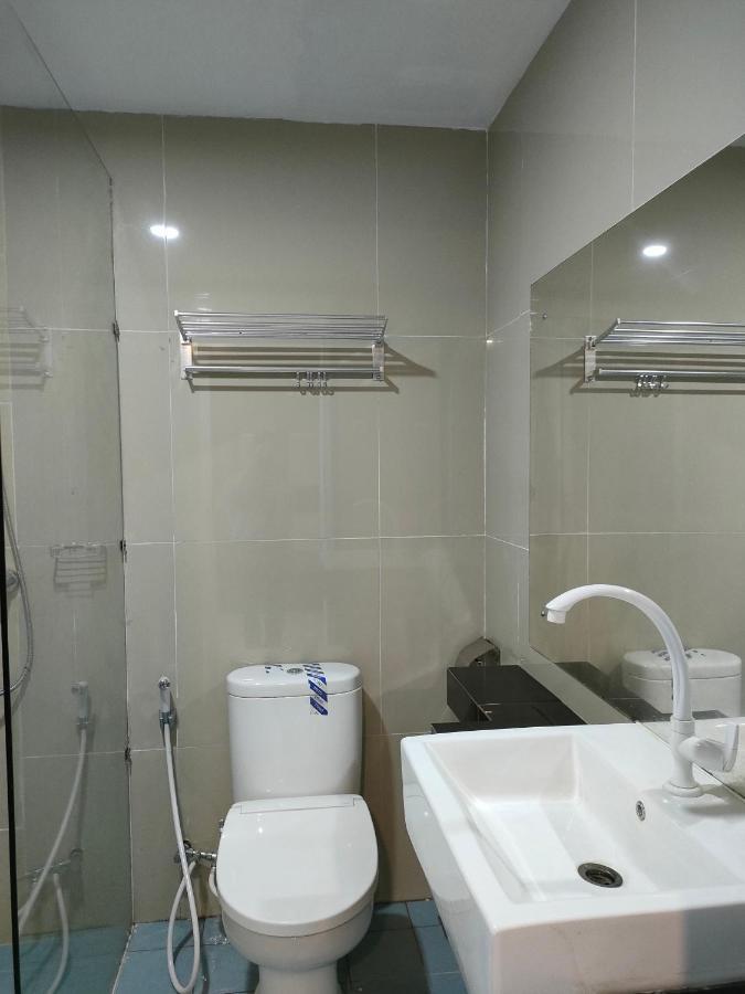 Golden Ganesha Hotel Yogyakarta By Ecommerceloka Gondowulung Exterior photo